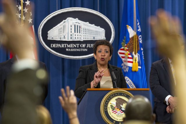 Έτοιμοι να δηλώσουν ένοχοι οκτώ κατηγορούμενοι στο σκάνδαλο της FIFA